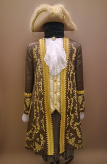 Мужской исторический костюм барокко, коричневая парча с золотой аппликацией